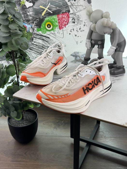 Кросівки Hoka Cielo X 1 42 розмір Е15529