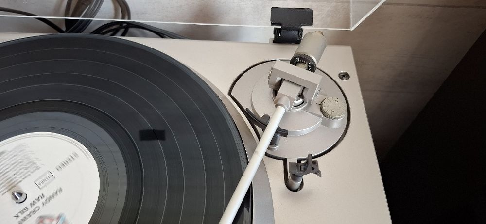 Piękny gramofon Denon DP-31 L