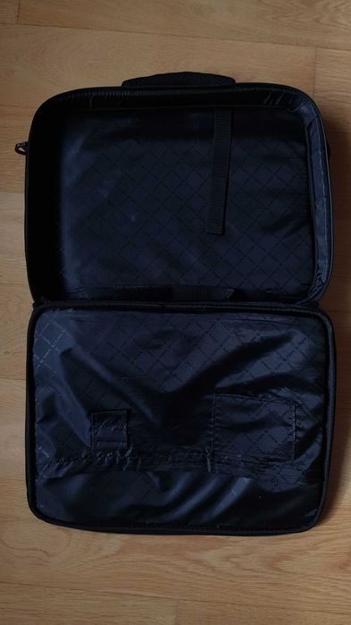 Etui, torba na laptop