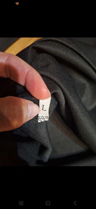 Sukienka czarna z kieszeniami