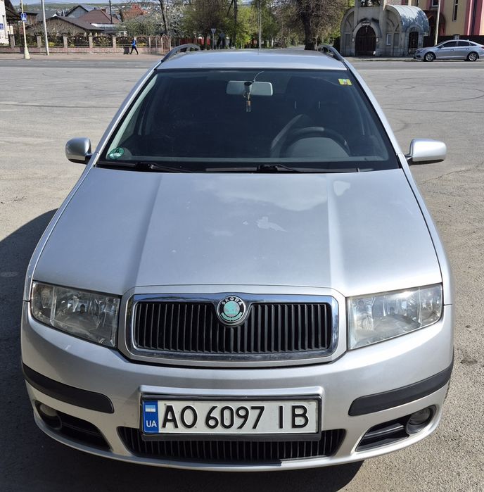 Skoda Fabia, 2006,  1,4л