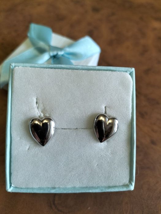 Продам срібні сережки 925° проби нові