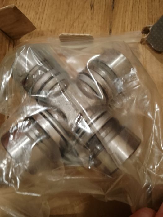 Крестовина карданного вала  ,Гук