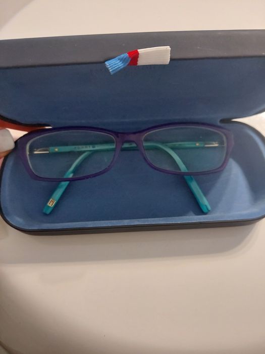 Oprawki tomy hilfiger