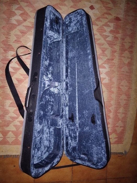 Vendo mala nova para violino