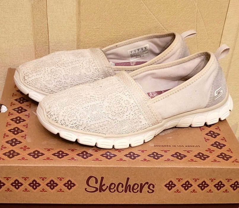 Skechers сліпони жіночі  37 р.
