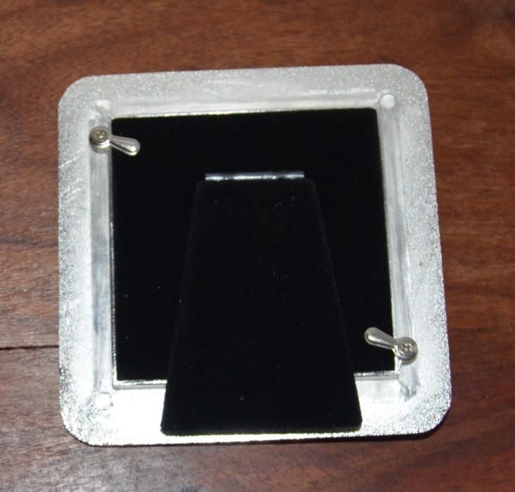 Molduras para fotos 8 x 8 cm, com “madrepérola” e banhadas a prata64550517825155123