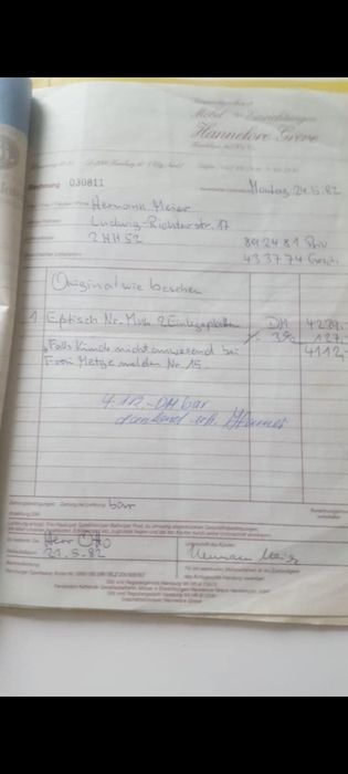 Stół lite drewno okrągły 1982r.