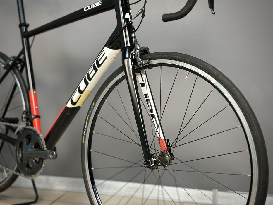 Шосейний велосипед Cube Attain Race 58