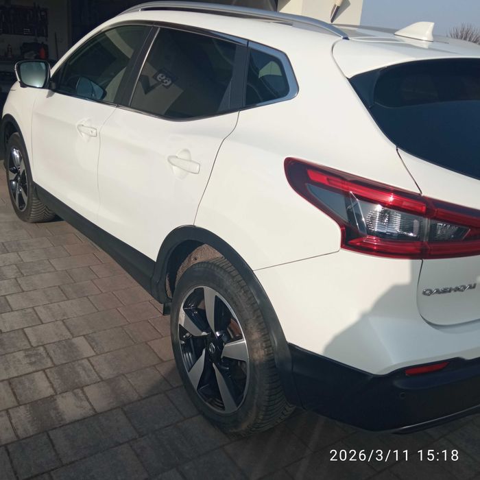 Nissan  qashqai 1.6 Dig-T  163 KM - tekna  panorama