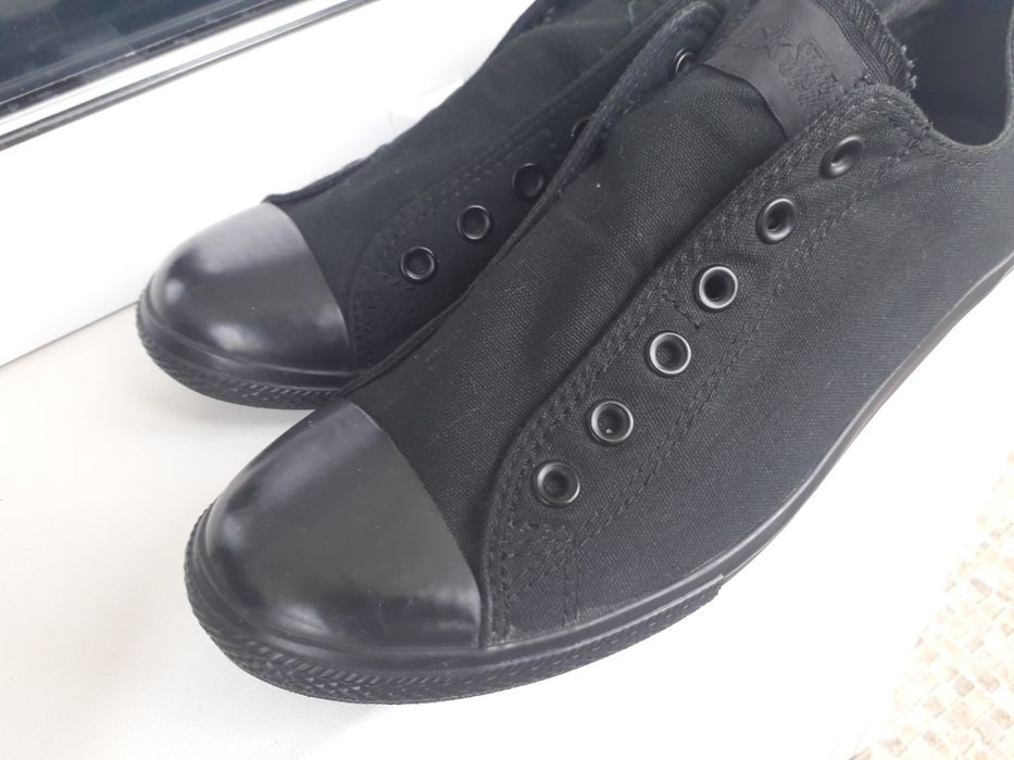 Converse  28,5 черные