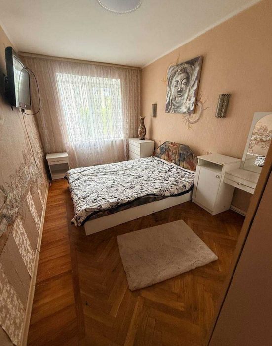 Оренда 3 к квартири в центрі міста біля Універмагу