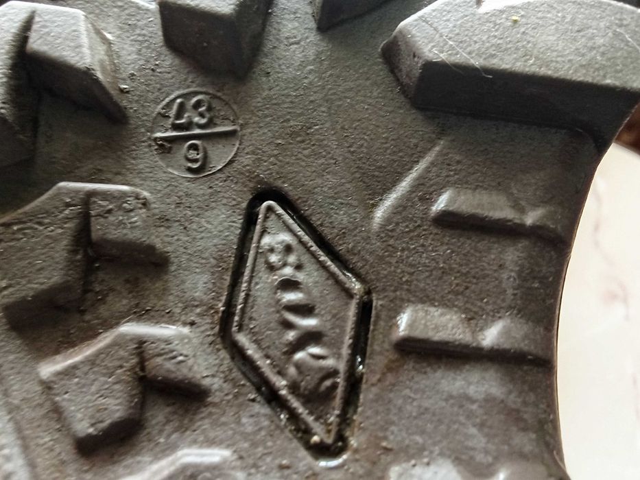 Берці-43 розмір (легке б/в)
