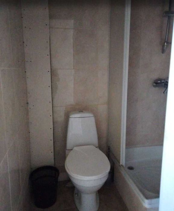 3 кім 65 м2 з АВТОНОМКОЮ в ЦЕГЛІ середній поверх район ОЗЕРКА (716290)