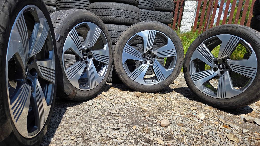 Koła Audi E-tron Sportback Q8 e-tron Q7 Q8 VW Touareg 21 cali 5x112 ET36 Opony 265/45