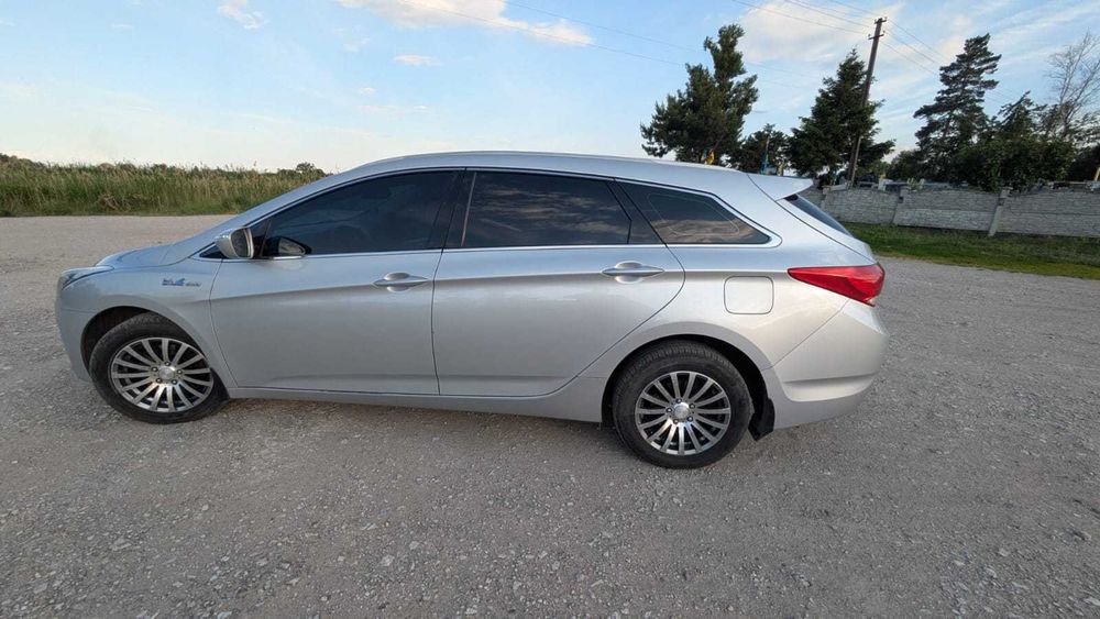 продам Hyundai І-40