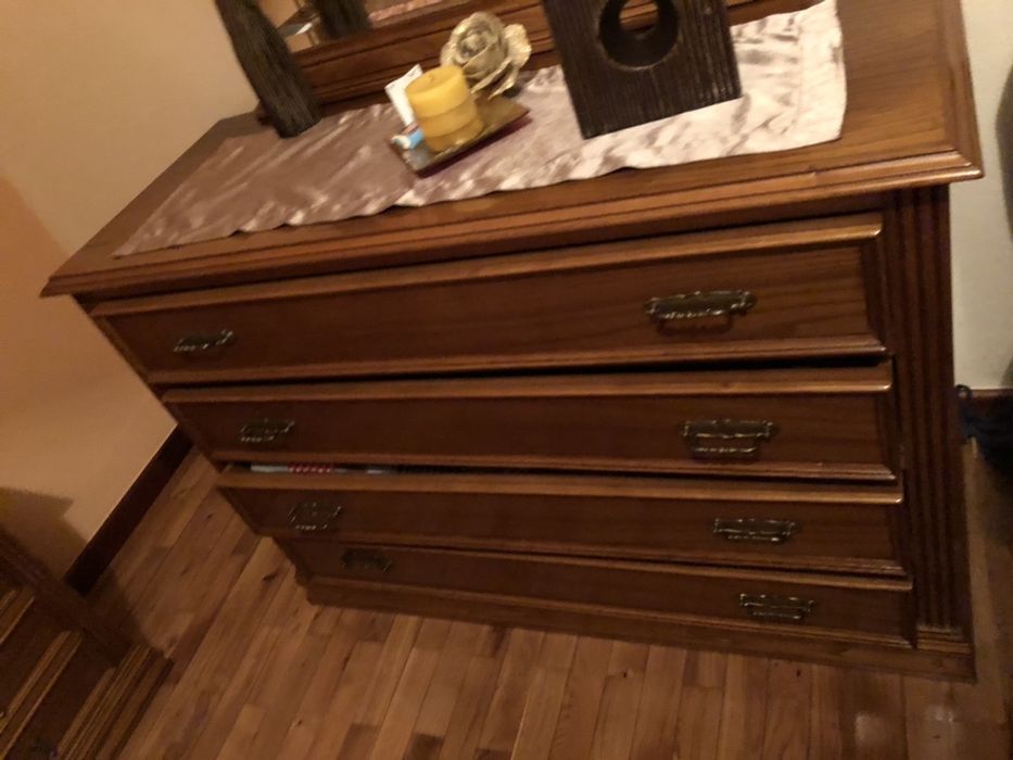 Quarto de casal em castanho