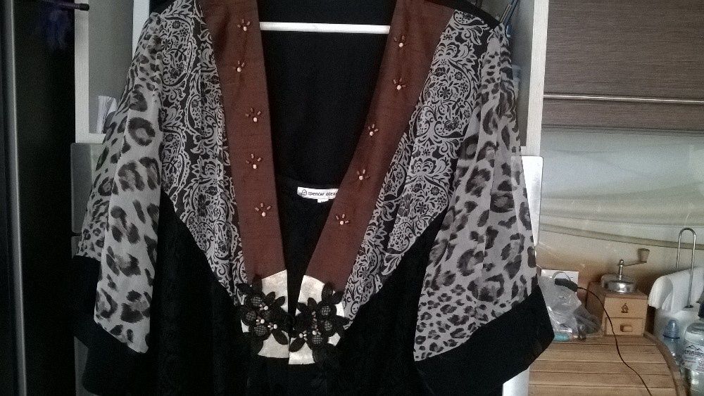 okolicznościowa koronkowa suknia