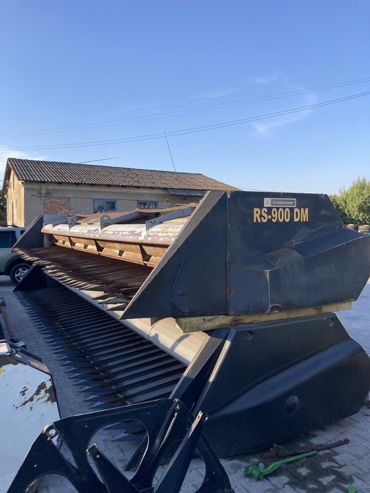 Жатка соняшникова під Claas 9м.