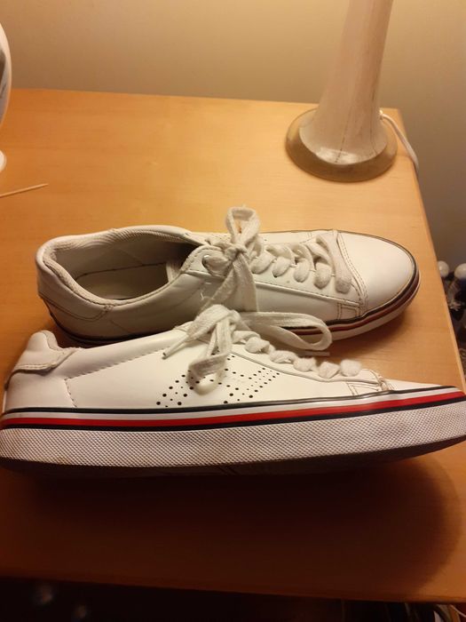 Buty Tommy Hilfiger rozmiar 40