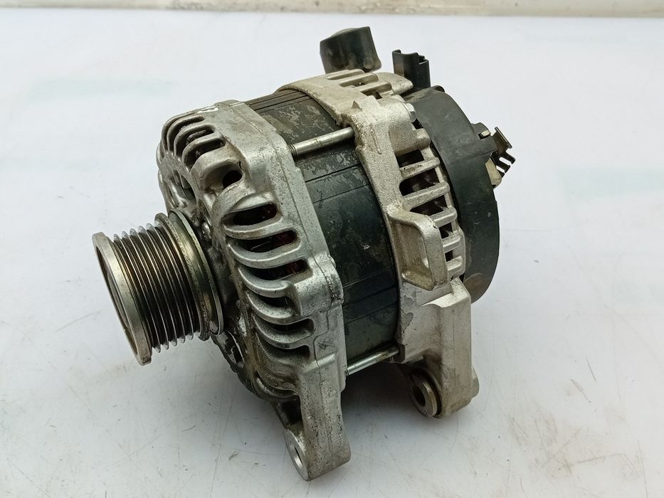 Alternador PEUGEOT 3008 II (M_)