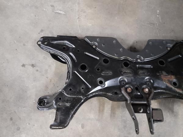 Charriot frente TOYOTA Prius Hatchback (_W2_)