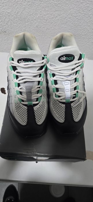Air max 95 foi usado 3 vezes
