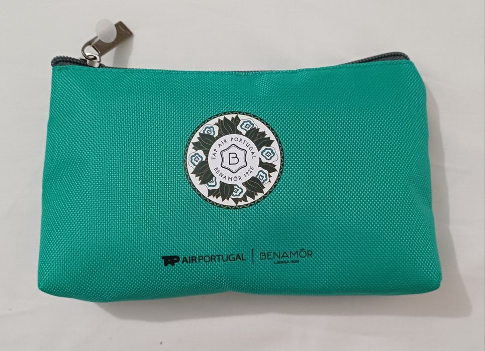 Bolsa / amenity kit / nécessaire TAP PORTUGAL NOVOS
