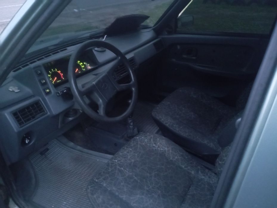 Таврия Славута....