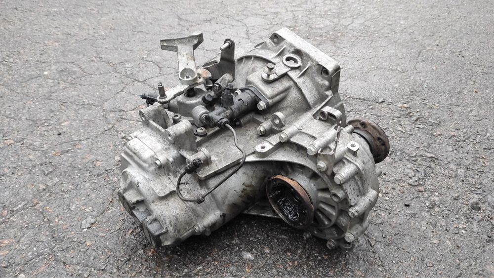 МКПП 6-ст.VW Golf 5,Octavia A5,B-6,2003- 2.0FSI
