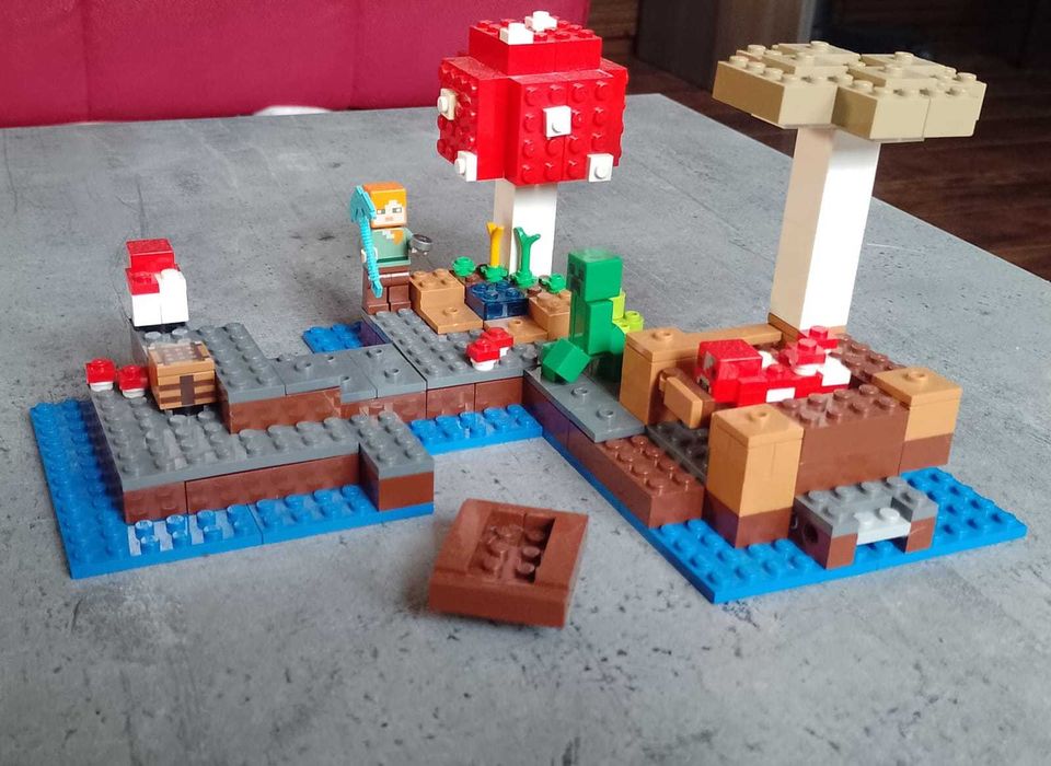 LEGO Minecraft 21129 Grzybowa Wyspa