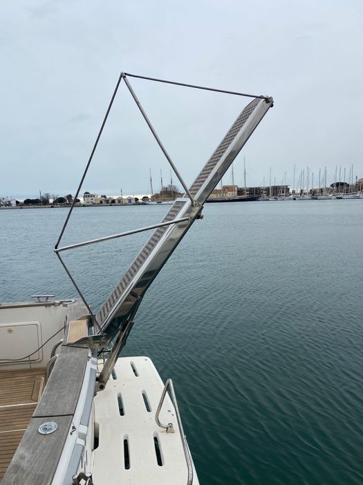 OPACMARE - Passarela hidráulica, extensível 2,50 metros.