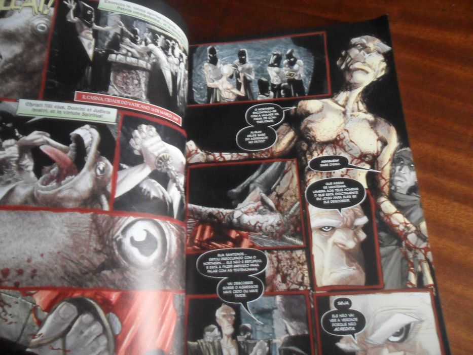 "Revelações" de Paul Jenkins e Humberto Ramos - 1ª Edição de 2008