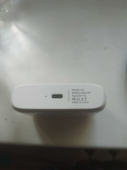 Микрофон  беспроводной Ulanzi J12 под iPhone