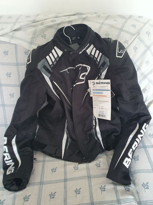 Casaco mota Bering (M) (Novo)