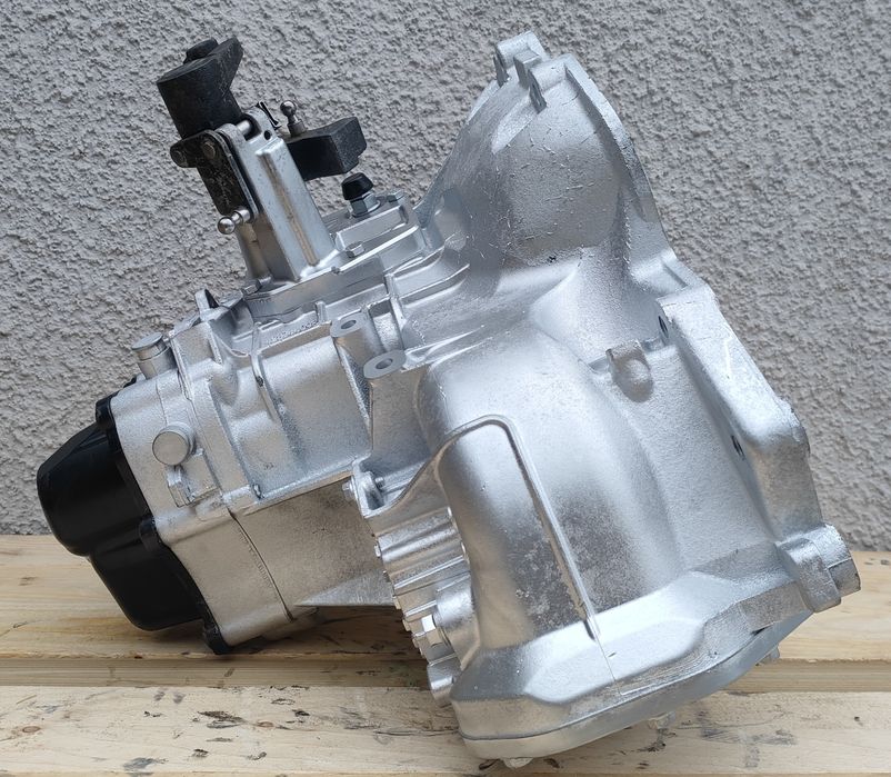 Skrzynia biegów F17 Opel 5 biegów