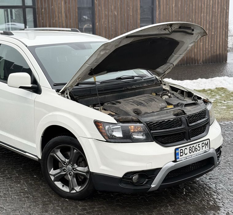 Dodge Journey 3.6 бензин 4WD 7 мест