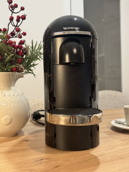 Máquina de Café Nespresso Vertuo