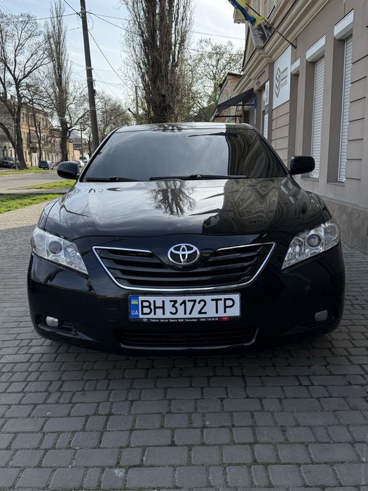 Продам Toyota Camry 40