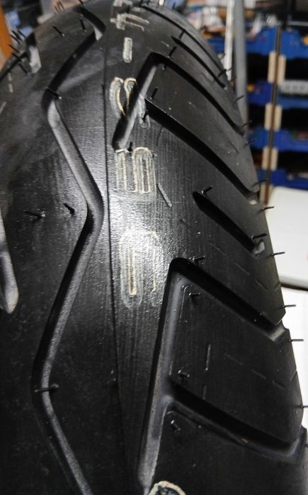 Yamaha XJ 600 (jantes e pneus a estrear)