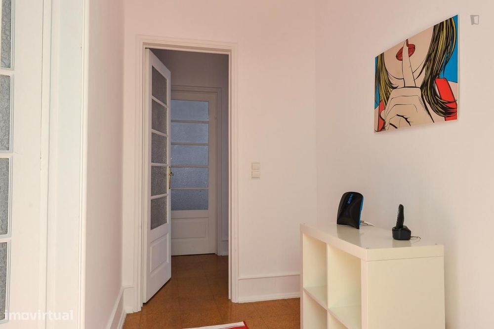Quarto - localizado em Alameda Lisbon