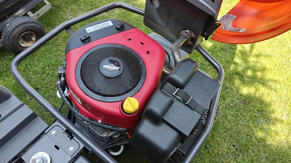 Kosiarka Husqvarna rider R 11 C super stan