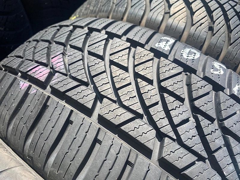 205/60/15 Hankook Kinergy 4S_7,6mm_2szt_(53)