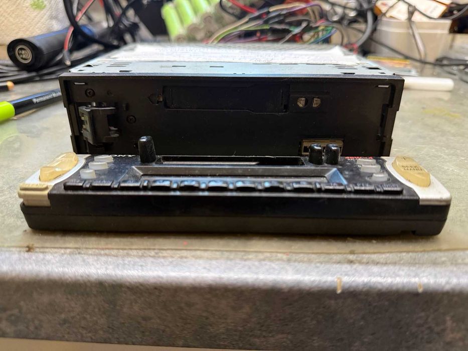 Radio samochodowe SONY XR-L210 Kasetowe 45W
