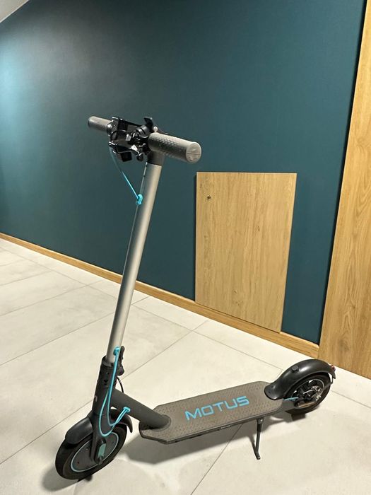 Hulajnoga Motus Scooty 10 LITE 2022
