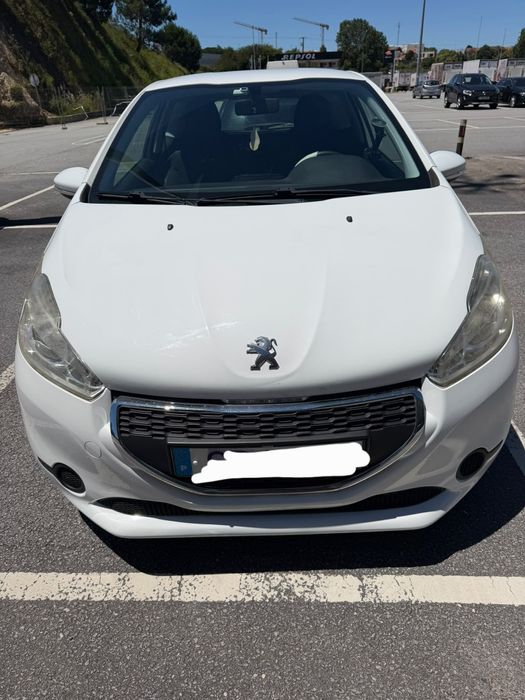 Peugeot 208 2014 Manual — Econômico e Bem Conservado