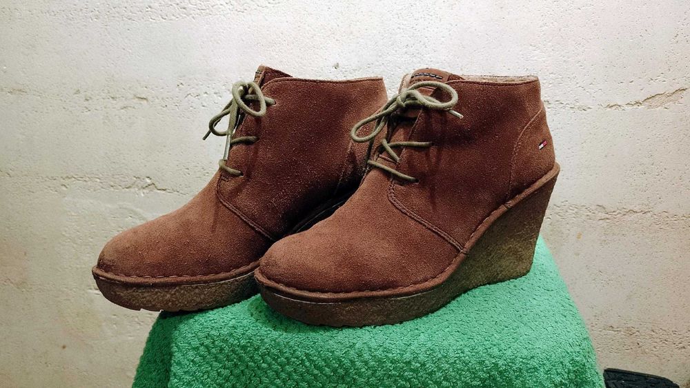 Ocieplane botki TOMMY HILFIGER GILL 1 r.40 skóra stan bardzo dobry