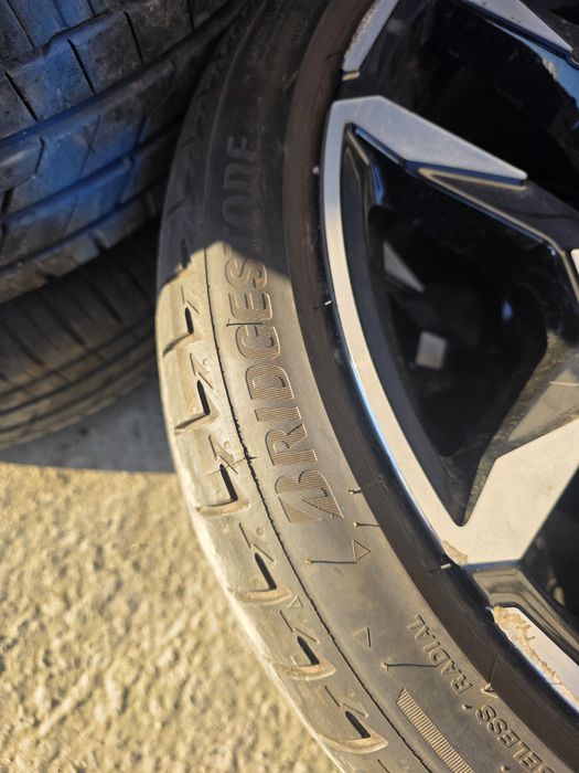 Шини Bridgestone turanza t005 255 35 R19 225 40 R19 2024 року Ідеал