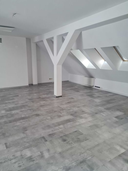 Lokal użytkowy 100m2 piękny przestronny w centrum