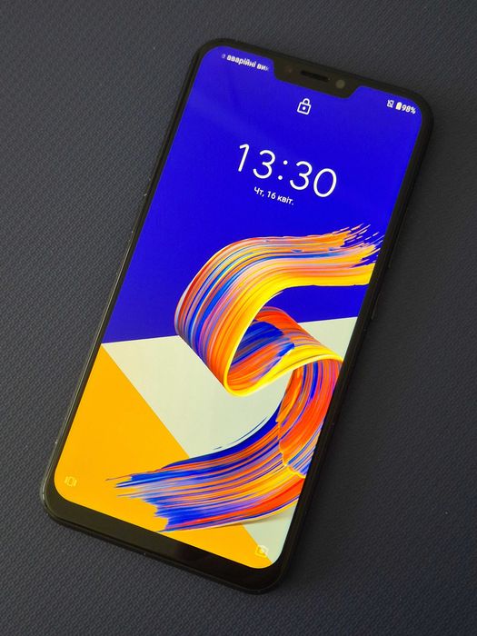 Asus ZenFone 5Z 8/256GB (ZS620KL)
